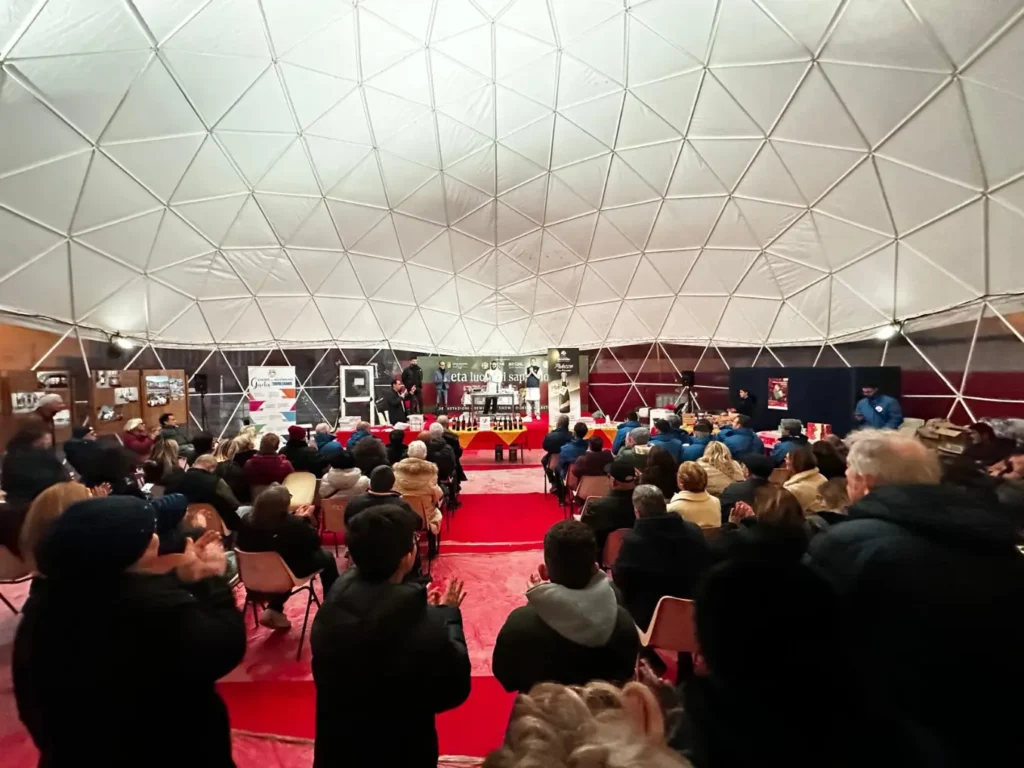 Il trionfo dell’eccellenza: grande partecipazione per “Gaeta luce sui Sapori Locali”. Una tre-giorni organizzata e promossa dalla Pro Loco Gaeta.