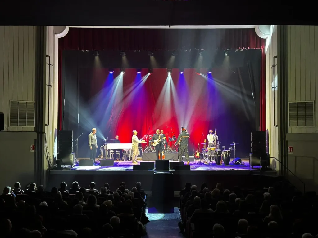 Immagine spettacolo di Paolo Belli e band al teatro cinema Ariston a Gaeta